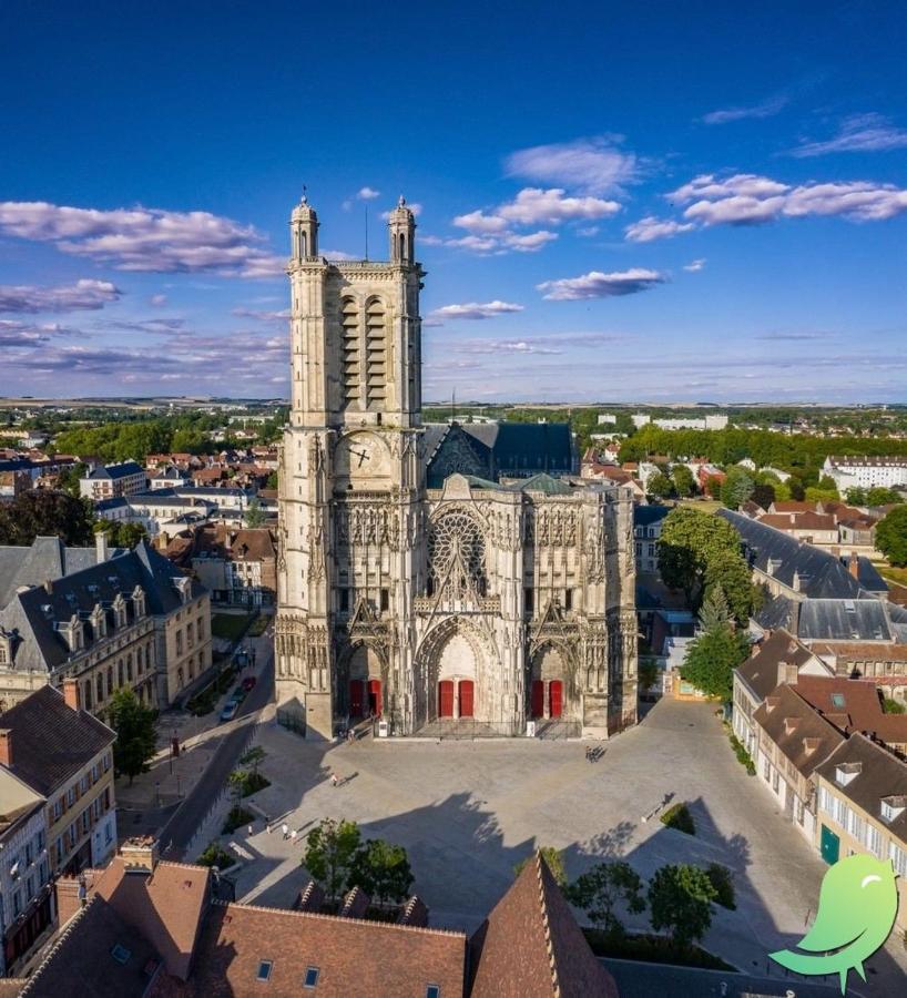 Appartement Cube Troyes Zewnętrze zdjęcie
