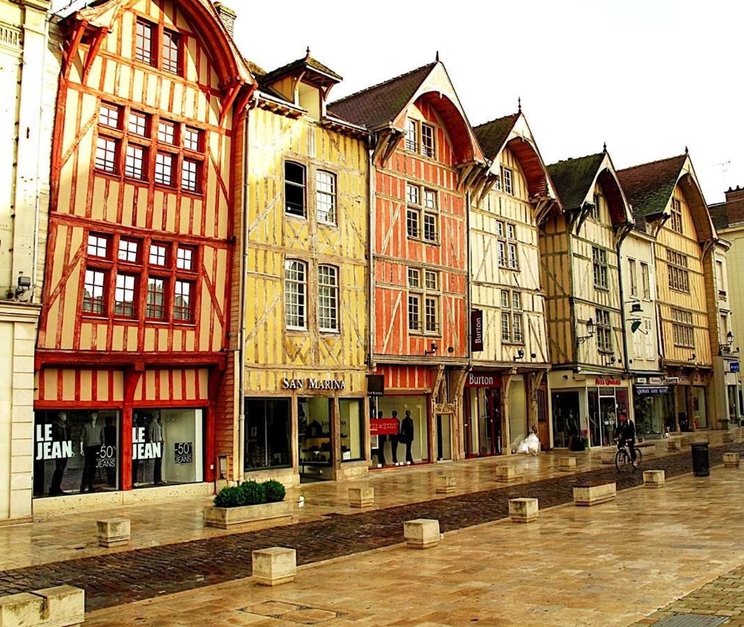 Appartement Cube Troyes Zewnętrze zdjęcie